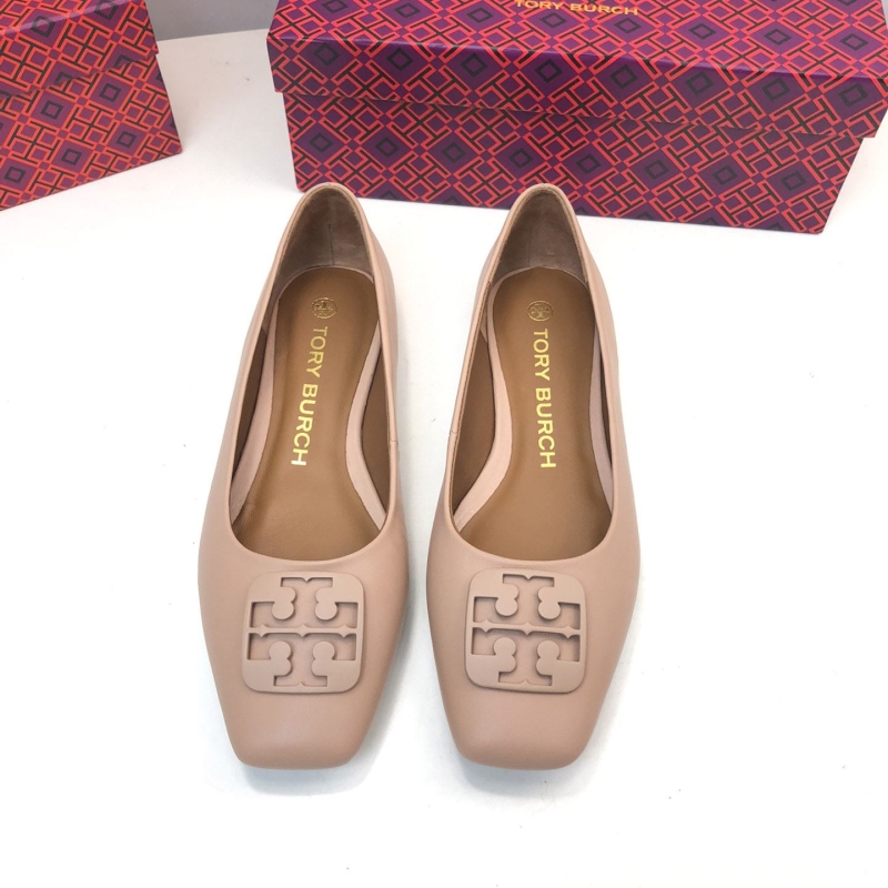 Other flat shoes